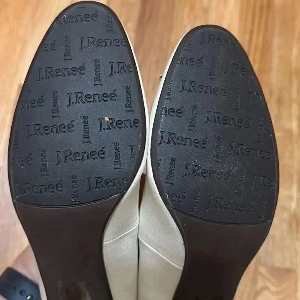 J. Renee Dawsyn Pointed Toe Pump Women’s Size 8.5 - Picture 14 of 14
